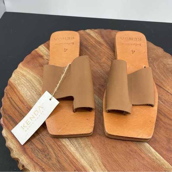 Kenda Colibri slide Sandals tan Leather Sz 4 US 6.5 toe loop - Picture 2 of 7